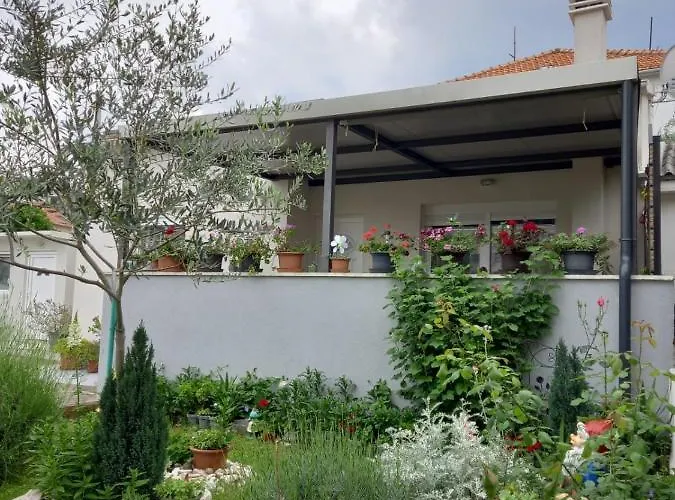 Luxury Bella Apartment